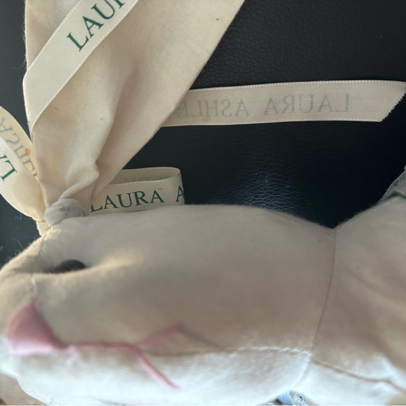 Muslin Rabbit (Vintage) - Picture 2 of 9